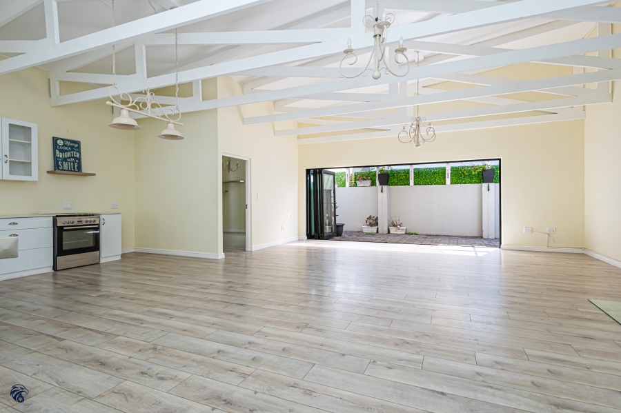 3 Bedroom Property for Sale in Waterfront Western Cape